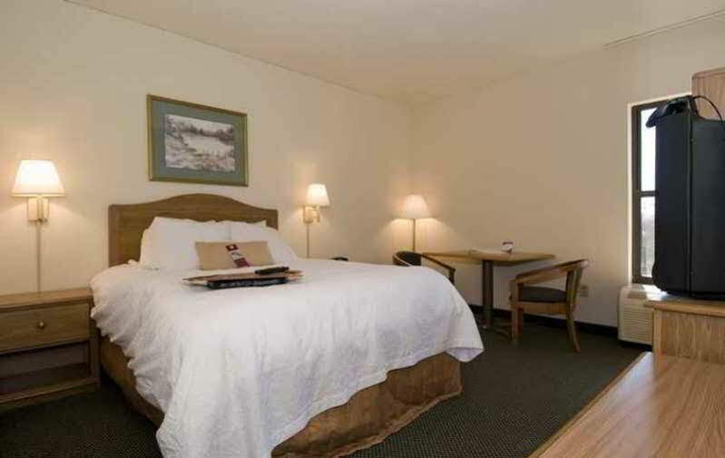 Hampton Inn Brevard Pisgah Forest Luaran gambar